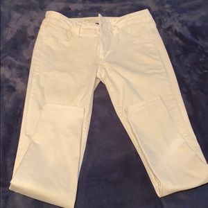 White American Eagle jeans. Perfect condition!
